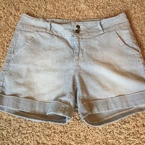 Shorts. By Earl Jeans